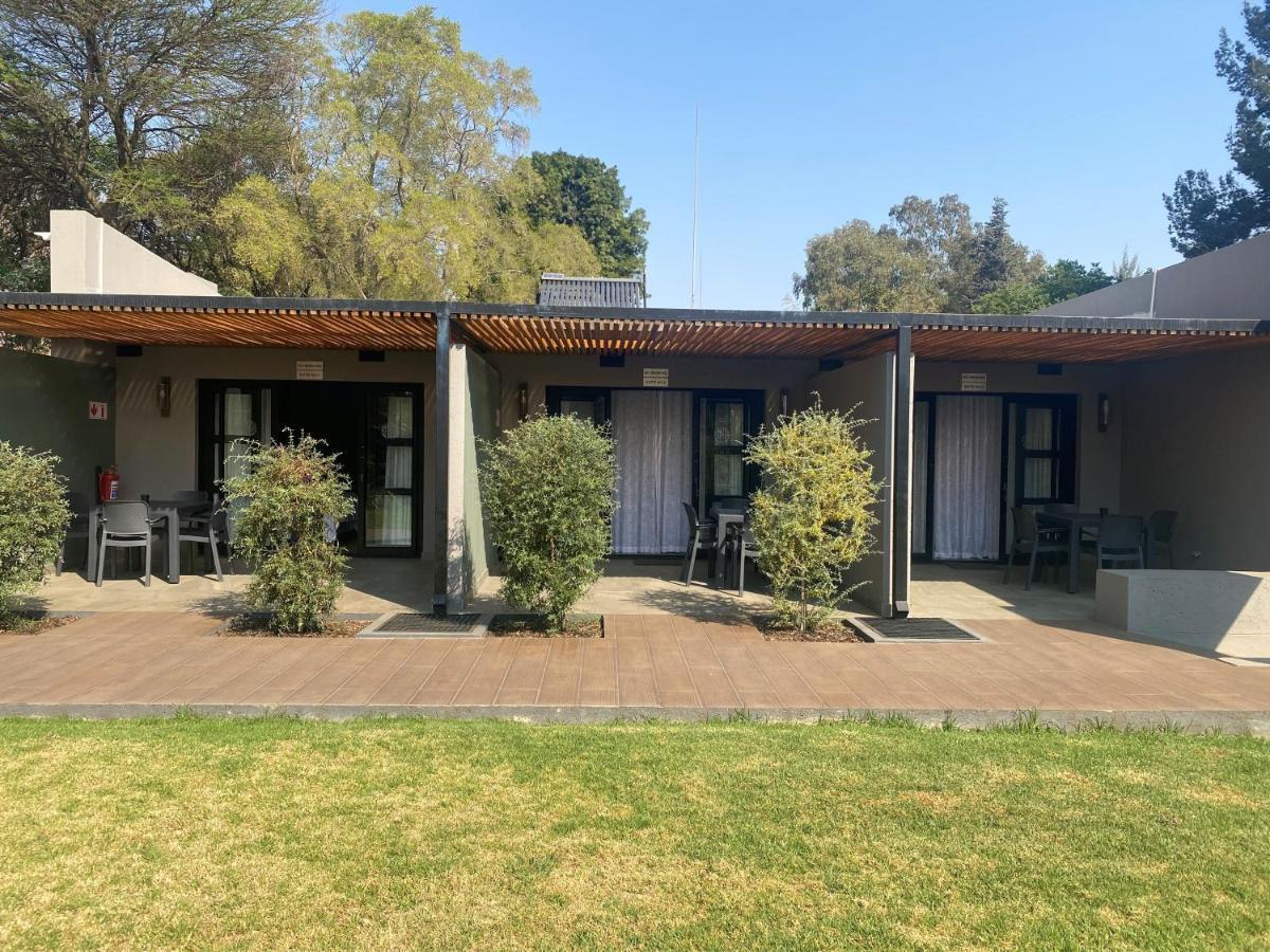 The Guesthouse 6 On Vrede Johannesburg Buitenkant foto