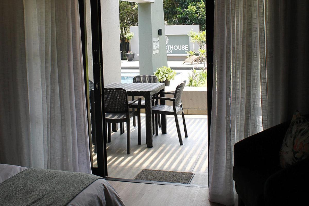 The Guesthouse 6 On Vrede Johannesburg Buitenkant foto