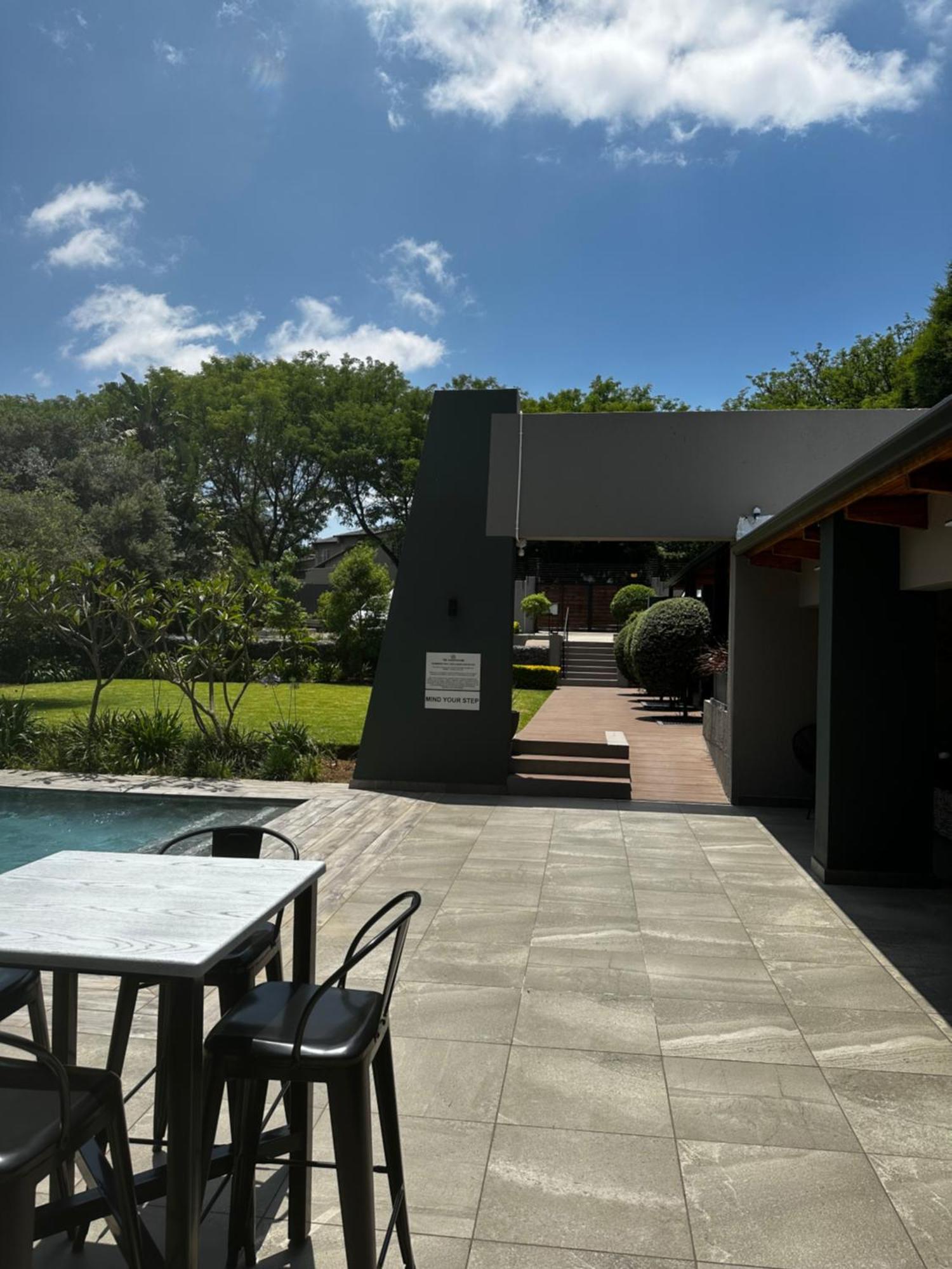 The Guesthouse 6 On Vrede Johannesburg Buitenkant foto